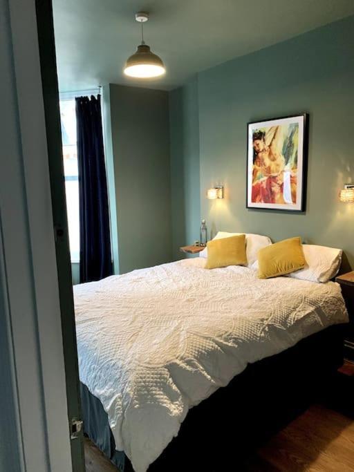 Chic Townhouse Near Tunnels Beaches Ilfracombe Kültér fotó