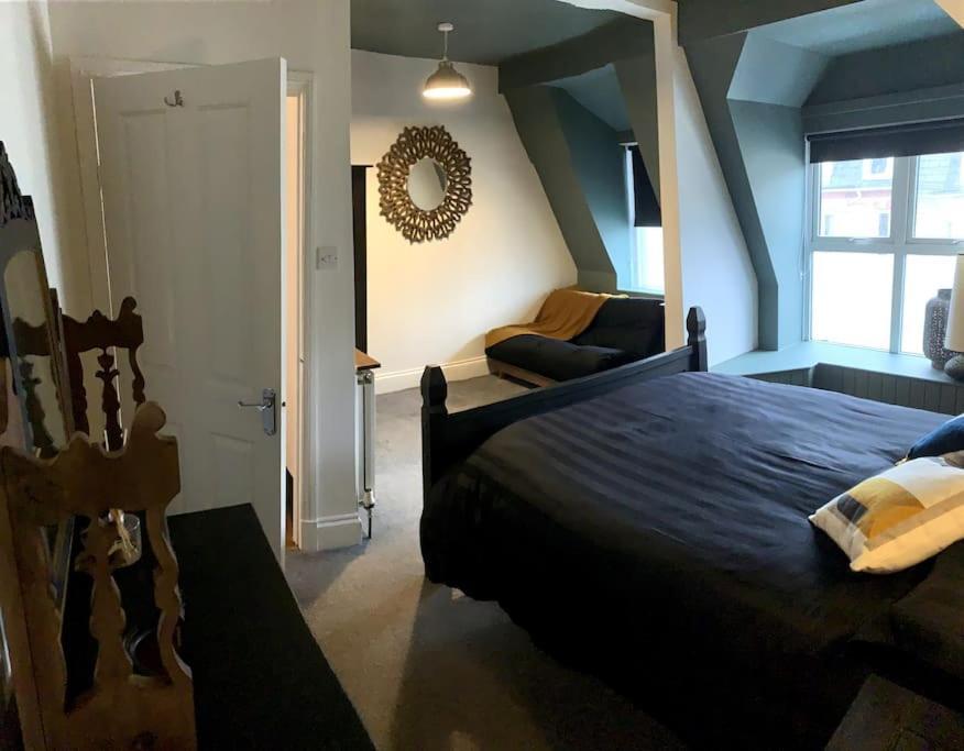 Chic Townhouse Near Tunnels Beaches Ilfracombe Kültér fotó